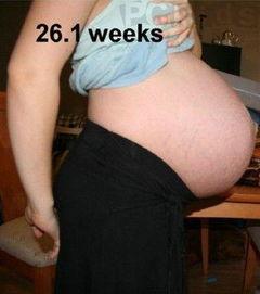 三胞胎孕妇 网红照,萌娃齐聚，幸福满满！”