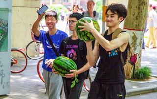 最近兰州高校吃瓜,校园风云再起，真相揭秘