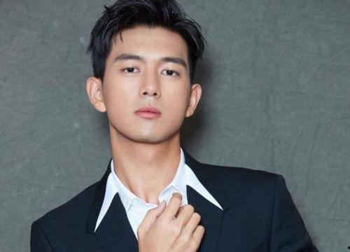 明星李现演技如何,演技实力派，演绎人生百态