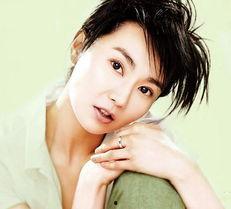 自己生孩子的明星,XX明星的甜蜜孕育之旅